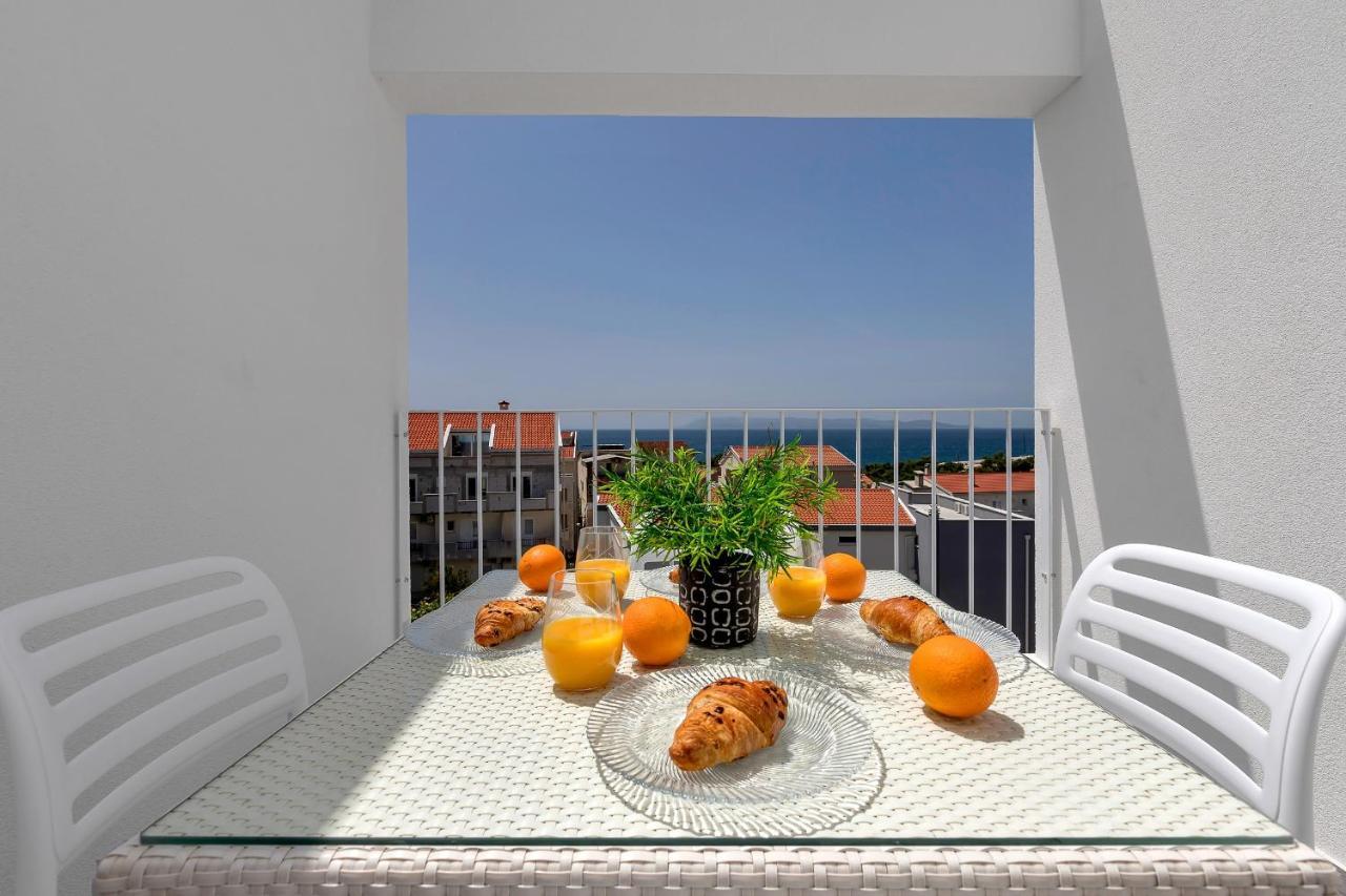Apartments Strada Tučepi Oda fotoğraf